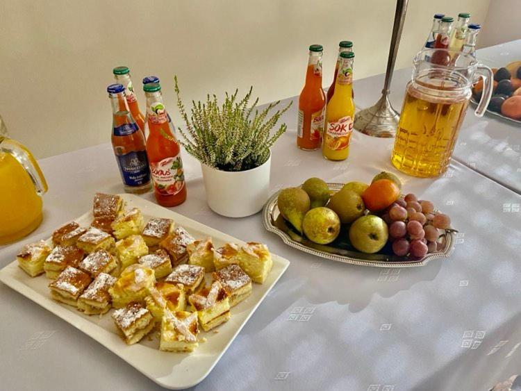 Hotel Kos Kosobudz Экстерьер фото
